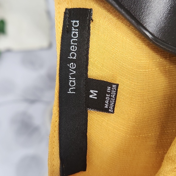 harvé benard Gold Zip-Front Sleeveless Blouse - Picture 7 of 8